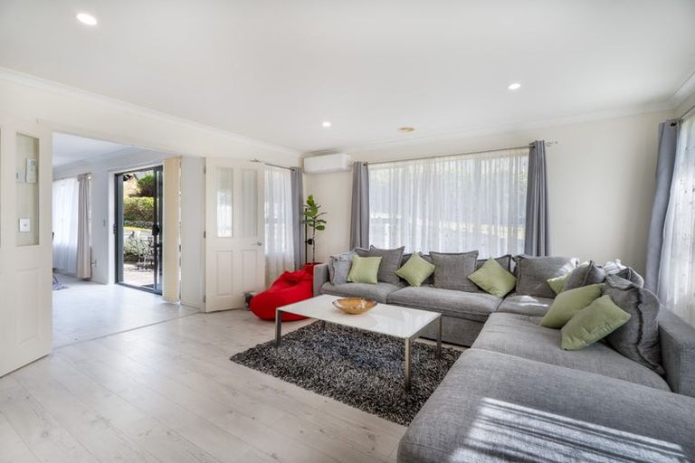 Photo of property in 42 Tongariro Drive, Aotea, Porirua, 5024