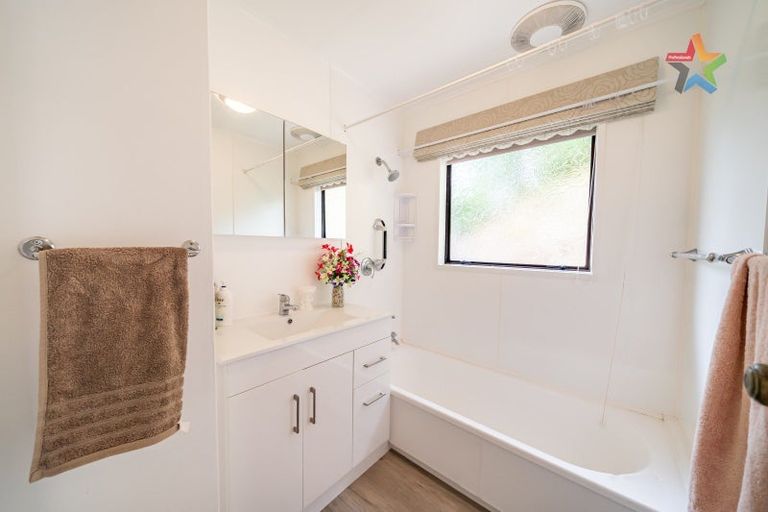 Photo of property in 23a Invercargill Drive, Kelson, Lower Hutt, 5010