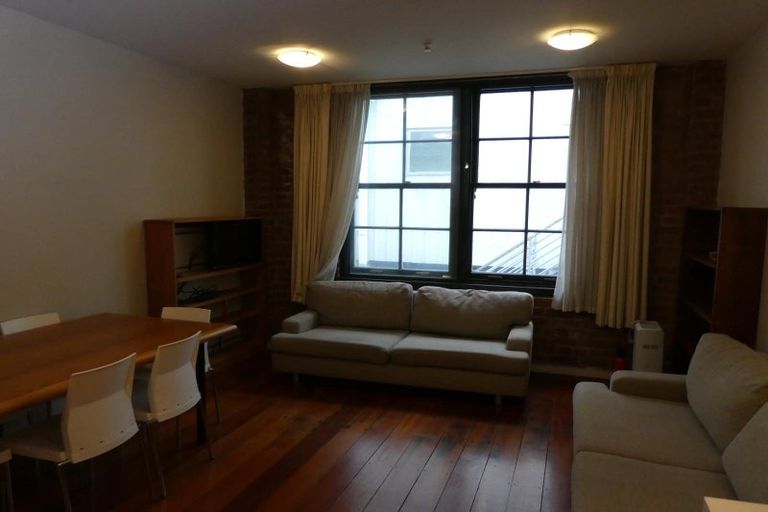 Photo of property in Hannahs Warehouse Apartments, 6/13 Leeds Street, Te Aro, Wellington, 6011