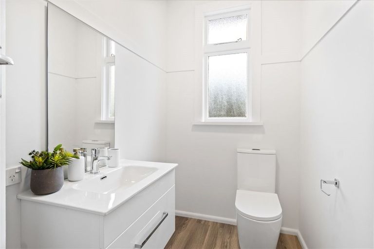 Photo of property in 51 Dominion Avenue, Spreydon, Christchurch, 8024