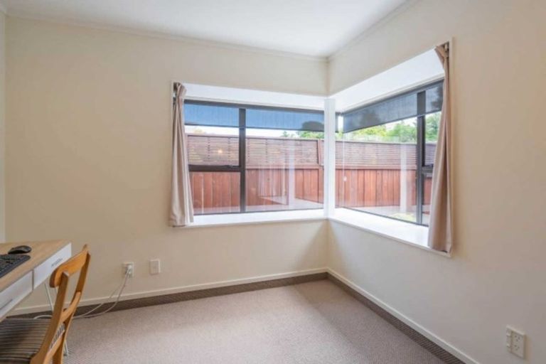 Photo of property in 58 Golf Road, Paraparaumu Beach, Paraparaumu, 5032