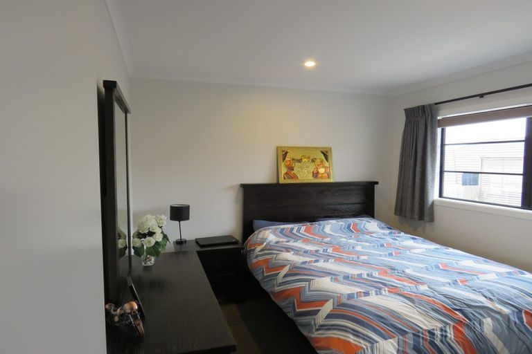 Photo of property in 70 Sylvester Crescent, Flagstaff, Hamilton, 3210