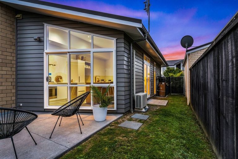 Photo of property in 7 Teal Way, Hobsonville, Auckland, 0616