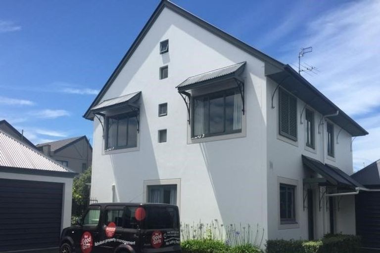 Photo of property in 4/36 Champion Street, Edgeware, Christchurch, 8013