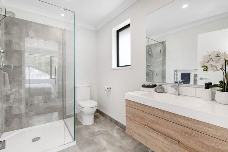 Photo of property in 33a Forest Glen, Orewa, 0931