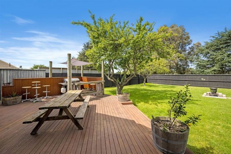 Photo of property in 197 Springs Road, Hornby, Christchurch, 8042