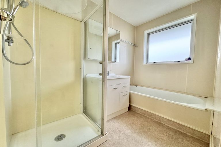Photo of property in 2/557 Gloucester Street, Linwood, Christchurch, 8011