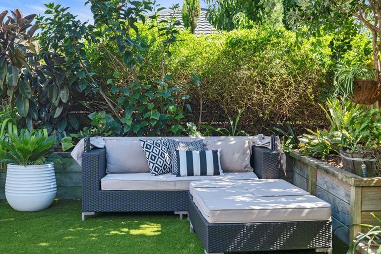 Photo of property in 2/15 Solway Place, Mount Maunganui, 3116