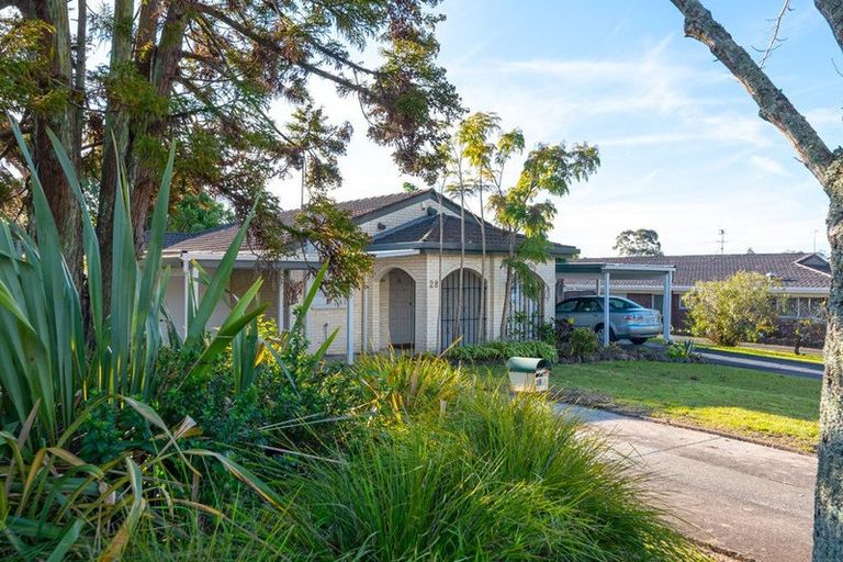Photo of property in 28 Matuhi Rise, Henderson, Auckland, 0612