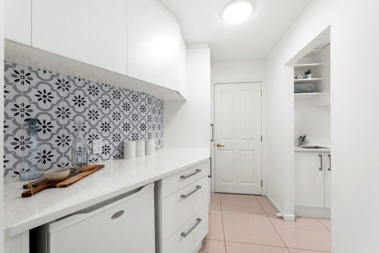 Photo of property in 42 Ramsgate Terrace, Mairangi Bay, Auckland, 0630