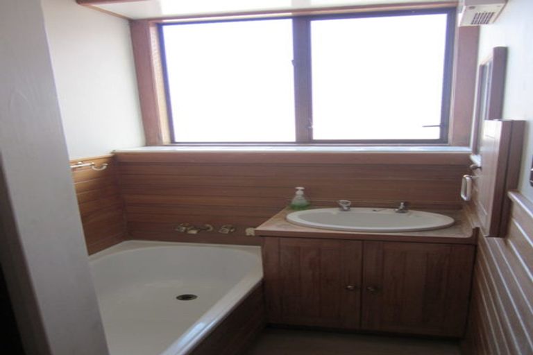 Photo of property in 117 Washington Avenue, Brooklyn, Wellington, 6021