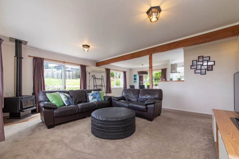 Photo of property in 51b Pleasant Road, Glen Eden, Auckland, 0602