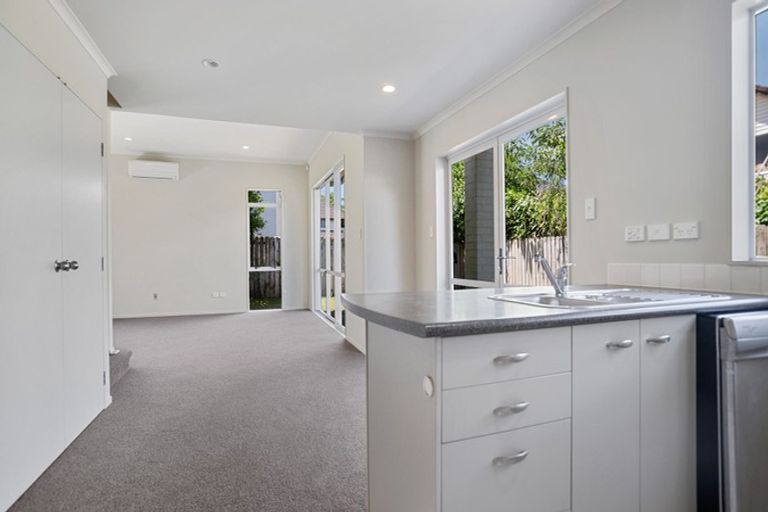 Photo of property in 13 Marengo Parkway, Takanini, 2112