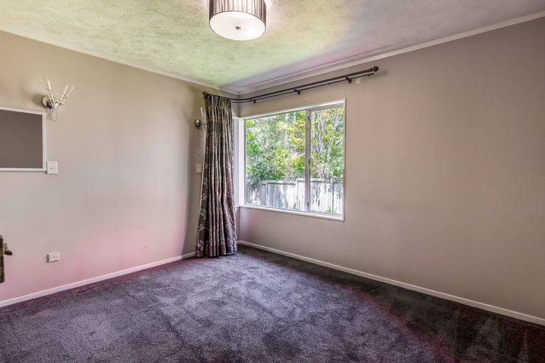 Photo of property in 103 Wirihana Road, Titirangi, Auckland, 0604