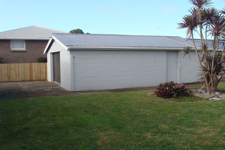 Photo of property in 25 Battiscombe Terrace, Waitara, 4320