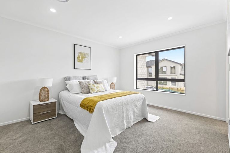 Photo of property in 5 Knockanara Drive, Flat Bush, Auckland, 2019