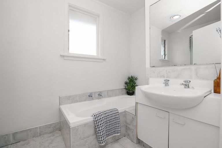 Photo of property in 144 Grove Street, Tinwald, Ashburton, 7700