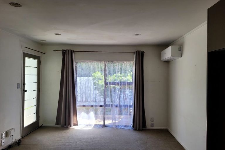 Photo of property in 3/20 Seaview Road, Castor Bay, Auckland, 0620