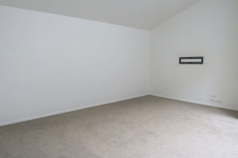 Photo of property in 3 Nohanga Lane, Hobsonville, Auckland, 0616