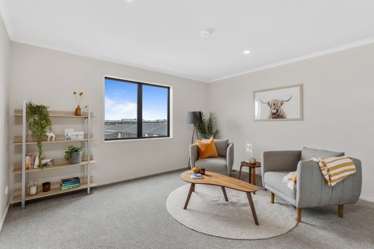 Photo of property in 14 Peihana Road, Hobsonville, Auckland, 0616