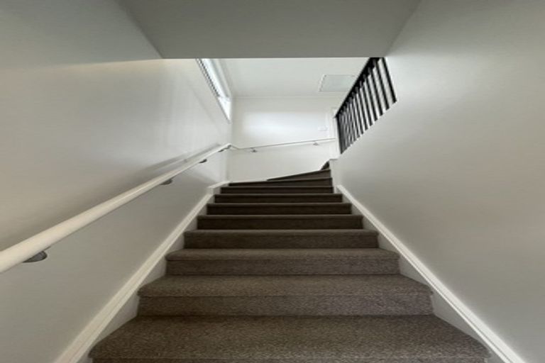 Photo of property in 1/8 James Laurie Street, Henderson, Auckland, 0612