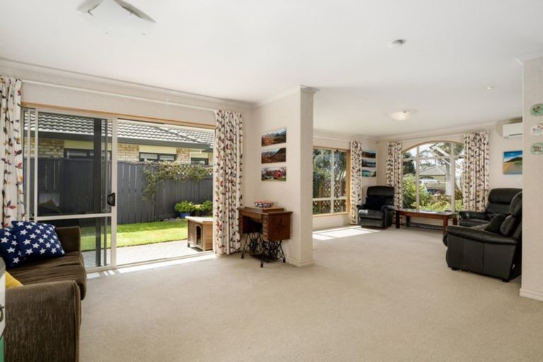 Photo of property in 49 Santa Barbara Drive, Papamoa Beach, Papamoa, 3118