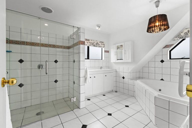 Photo of property in 113 John F Kennedy Drive, Milson, Palmerston North, 4414