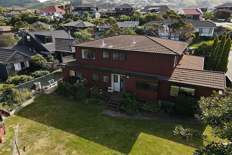 Photo of property in 26 Burbank Crescent, Churton Park, Wellington, 6037