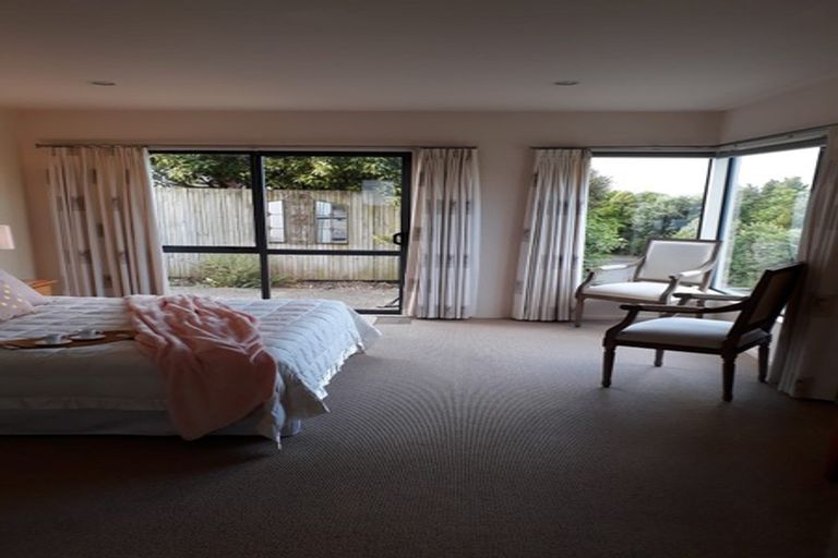 Photo of property in 28a James Cook Drive, Whitby, Porirua, 5024