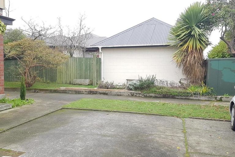Photo of property in 99 Edgeware Road, St Albans, Christchurch, 8014