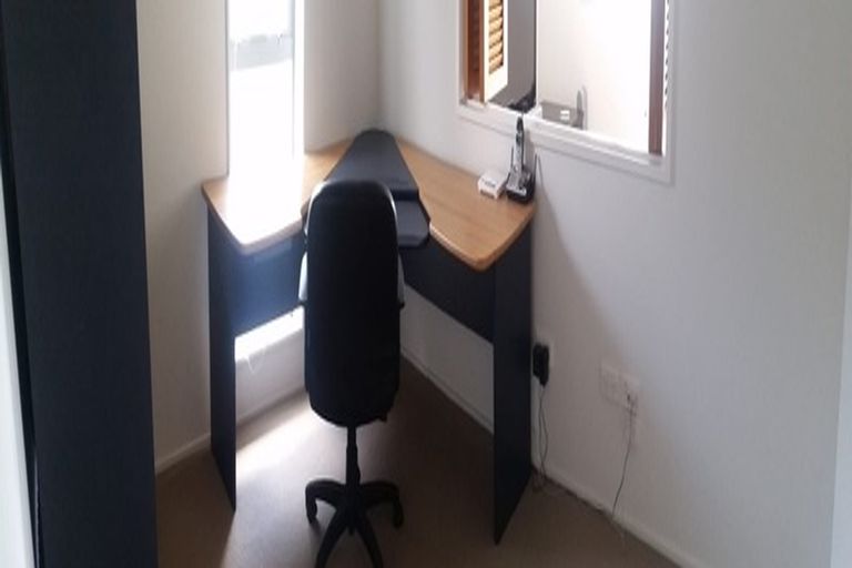 Photo of property in 3/16 Oriental Terrace, Oriental Bay, Wellington, 6011