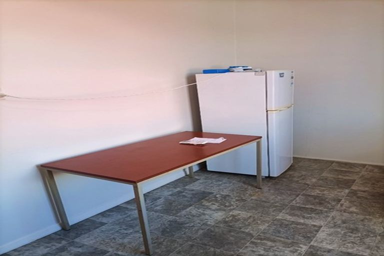 Photo of property in 98 Constable Street, Newtown, Wellington, 6021