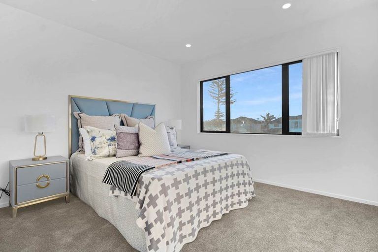 Photo of property in 3/3 Matata Place, Dallington, Christchurch, 8061