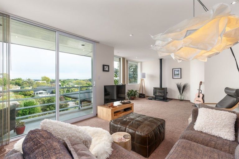 Photo of property in 9 Pembridge Lane, Westmorland, Christchurch, 8025