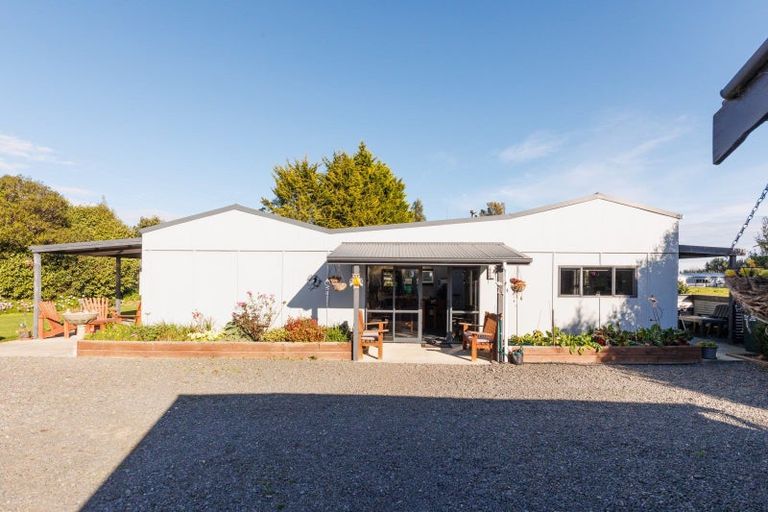 Photo of property in 62 Nga Tawa Road, Marton, 4787