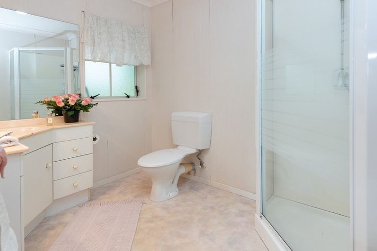 Photo of property in 3/222 Bleakhouse Road, Mellons Bay, Auckland, 2014
