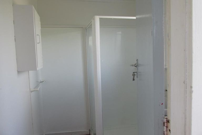 Photo of property in 1-4/35 Trafalgar Street, Maori Hill, Timaru, 7910