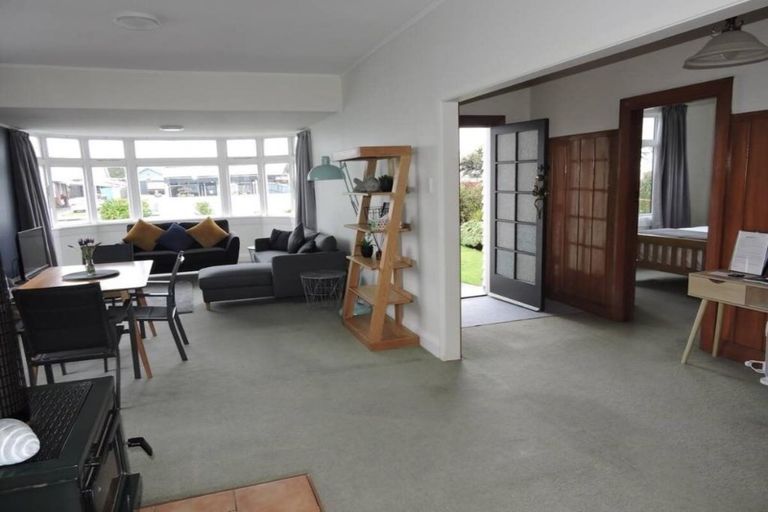 Photo of property in 77 Hampden Street, Hokitika, 7810
