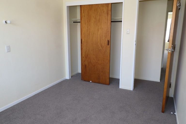 Photo of property in 171f2 Queens Drive, Lyall Bay, Wellington, 6022