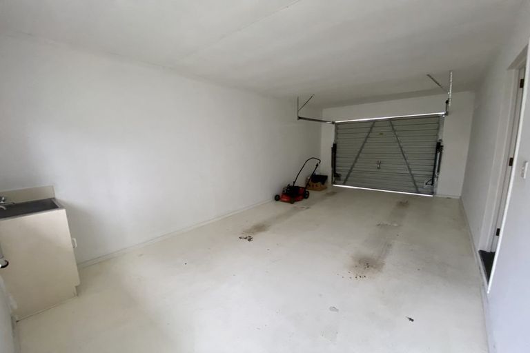 Photo of property in 2/903 Lyell Street, Akina, Hastings, 4122