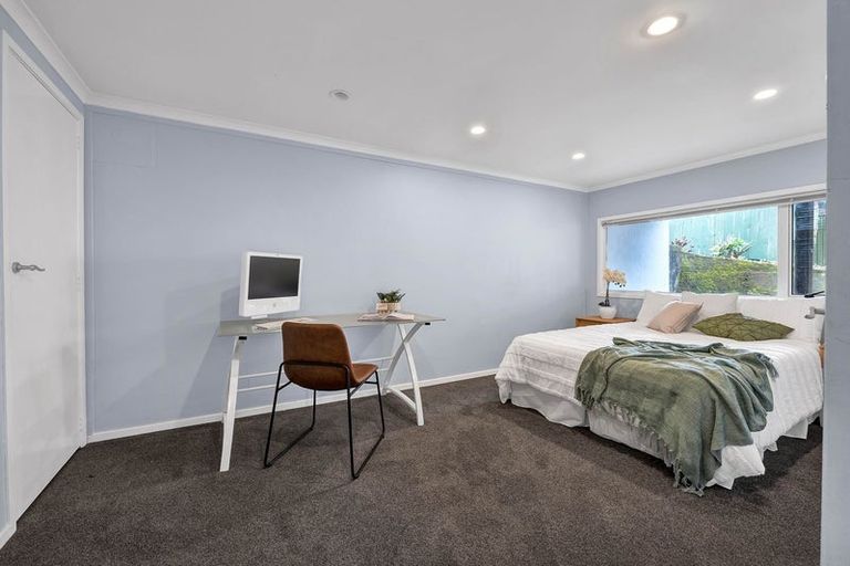 Photo of property in 28f Wallath Road, Westown, New Plymouth, 4310