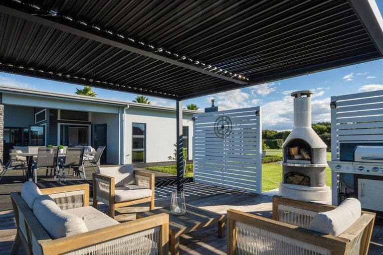 Photo of property in 45 Royal Ascot Drive, Papamoa Beach, Te Puke, 3187