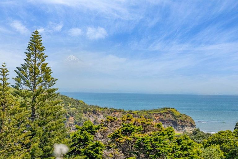 Photo of property in 69 North Street, Mokau, 4376