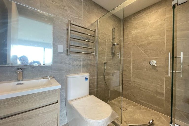 Photo of property in 7 Battersby Lane, Windsor Park, Auckland, 0632