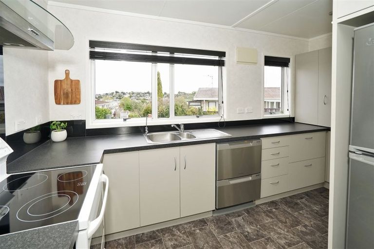 Photo of property in 13b Mountbatten Place, Dinsdale, Hamilton, 3204