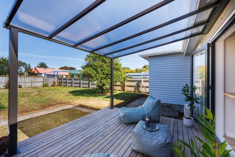 Photo of property in 106 Shamrock Street, Takaro, Palmerston North, 4412