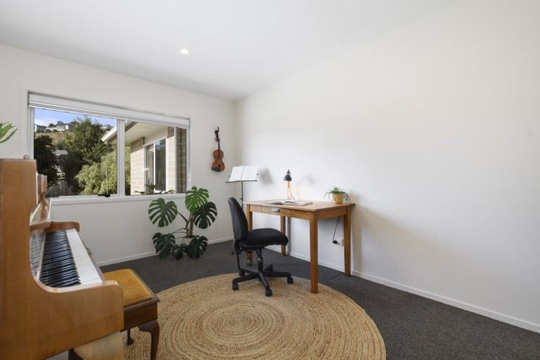 Photo of property in 2 Orion Way, Welcome Bay, Tauranga, 3112