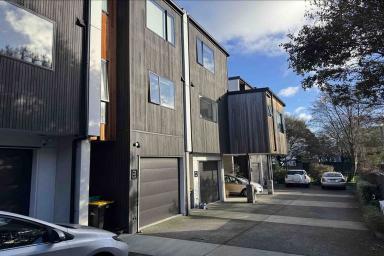 Photo of property in 4b Regent Street, Newtown, Wellington, 6021