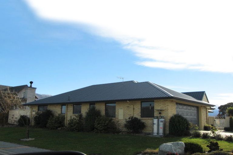 Photo of property in 1 Fenwick Crescent, Cromwell, 9310