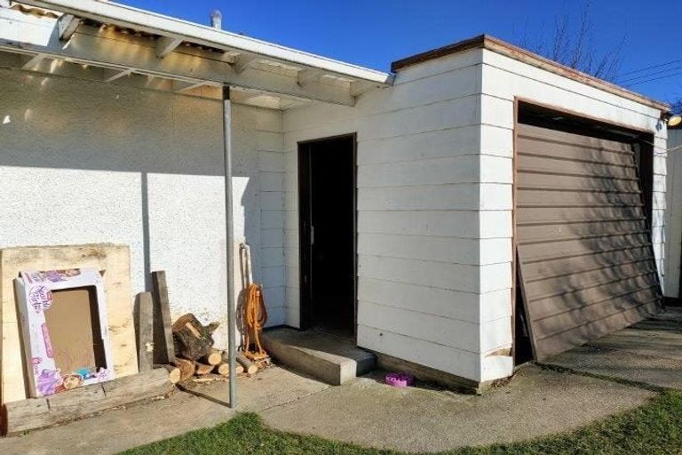 Photo of property in 3 Thistle Street, Gore, 9710